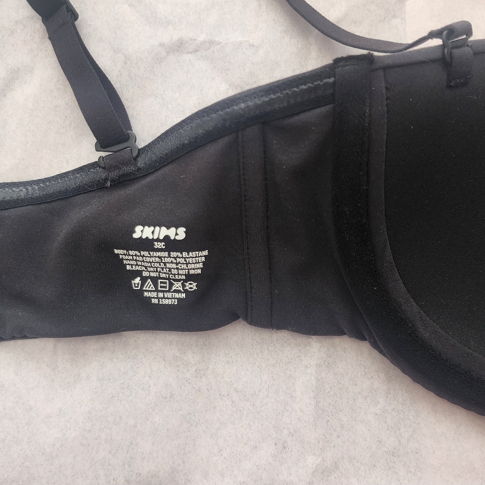 Skims 2 bra Size 32C New - Picture 7 of 8